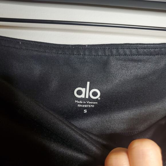 ALO Yoga Airbrush Butterfly Print Leggings Black Ombre Design Women's Small - Picture 10 of 16